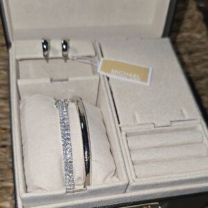 Michael Kors Silver Jewelry Set